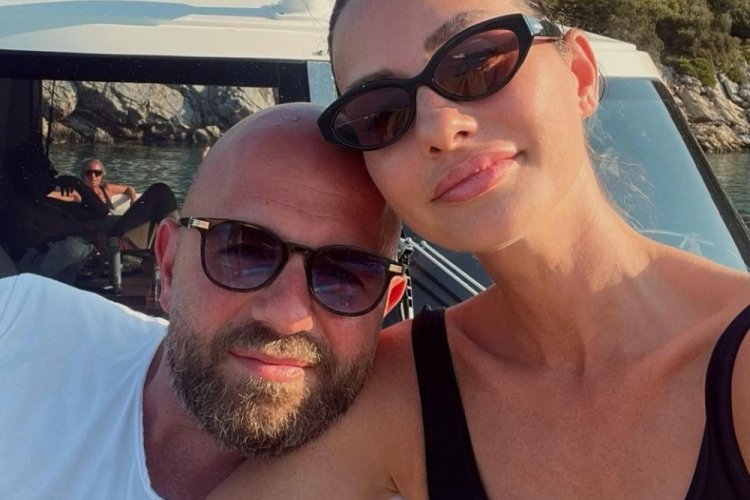 Yasemin &Ouml;zilhan'dan İzzet &Ouml;zilhan paylaşımı