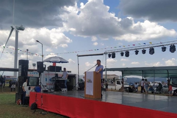 Bursa Kozlukebir'de Tarihi Alantepe Yağlı G&uuml;reşleri d&uuml;zenlendi