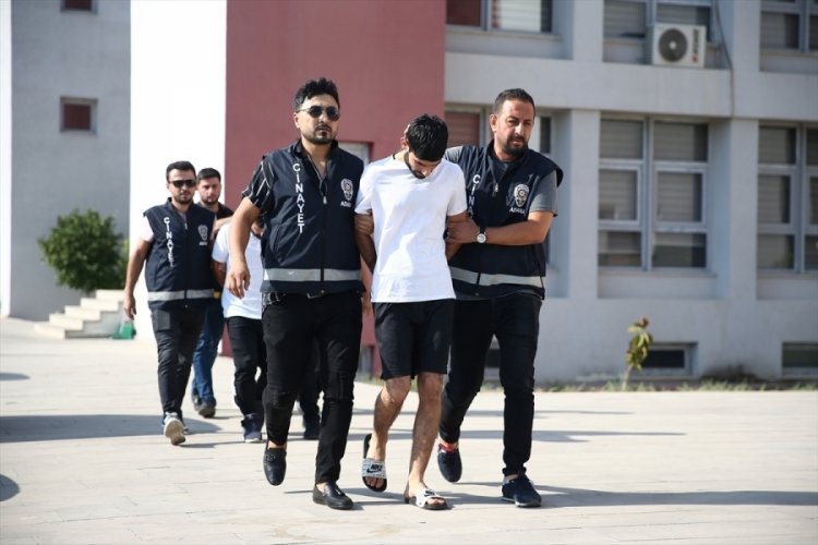 Adana'da bir kişiyi &ouml;ld&uuml;ren zanlı tutuklandı
