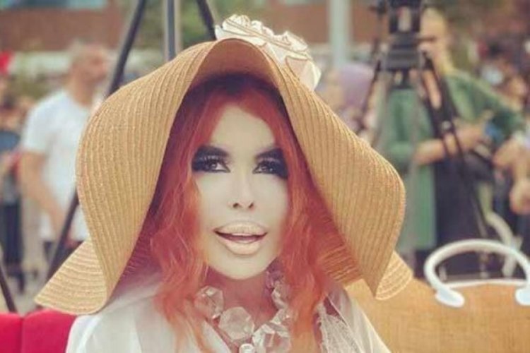 B&uuml;lent Ersoy'a servet değerinde hediye