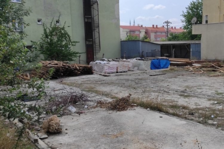85 yaşındaki gurbet&ccedil;i dolandırıcıların kurbanı oldu