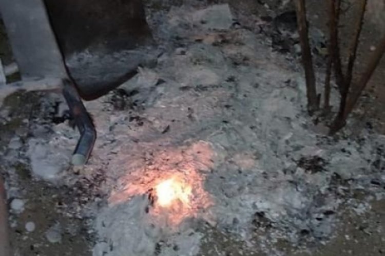 &Uuml;nsal Ban'ın şof&ouml;r&uuml;n&uuml;n eşi ve baldızı bah&ccedil;ede evrak yakarken yakalandı