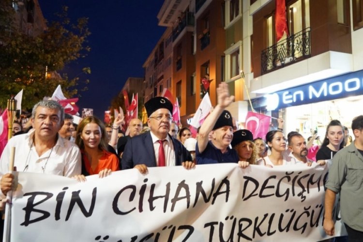 Zafer Partisi'nden, 30 Ağustos Zafer Bayramı'nda Zafer y&uuml;r&uuml;y&uuml;ş&uuml;