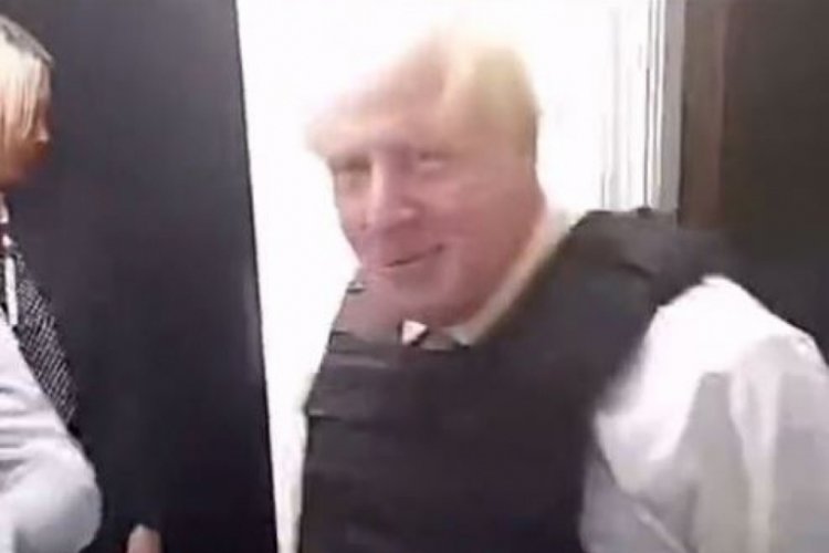Boris Johnson'lı baskın