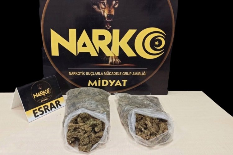 Mardin Midyat'ta 1.5 kilogram esrar ele ge&ccedil;irildi