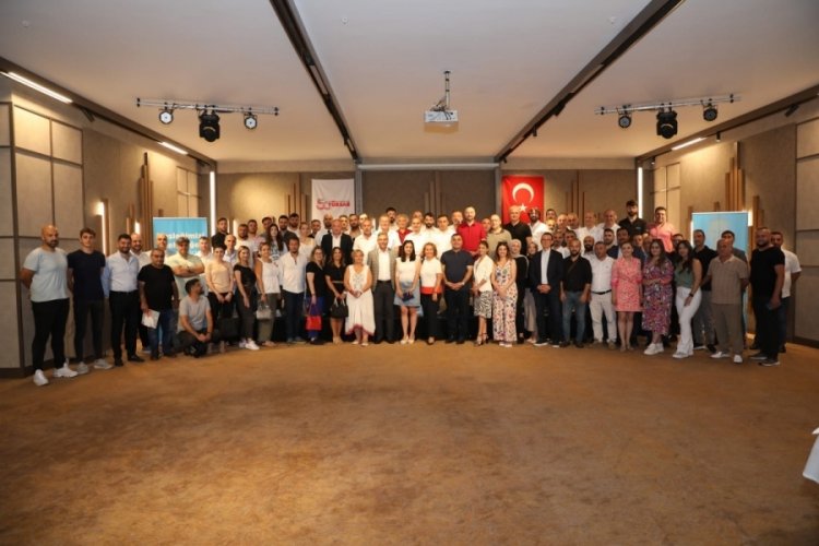 T&Uuml;RSAB Başkanı Firuz Bağlıkaya seyahat acenteları ile bir araya geldi