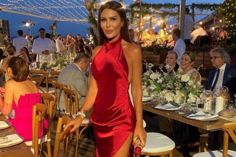 Hayatımda kimse yok demişti! Selin Ciğerci g&ouml;nl&uuml;n&uuml; bakın kime kaptırdı