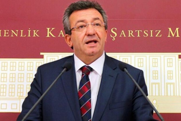 CHP'li Engin Altay: 4 bin liraya &ccedil;alışan &ouml;ğretmenin sokakta "a&ccedil;ım" demesine tahamm&uuml;l edemeyen bir iktidar