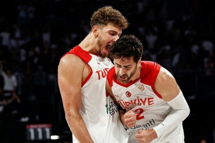 12 Dev Adam, EuroBasket'e galibiyetle başladı