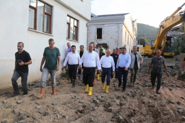 Bursa Valisi Canbolat Mudanya'da incelemelerde bulundu