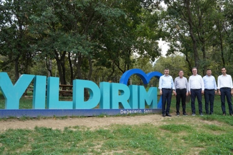 Bursa Yıldırım'a hizmet yağdı