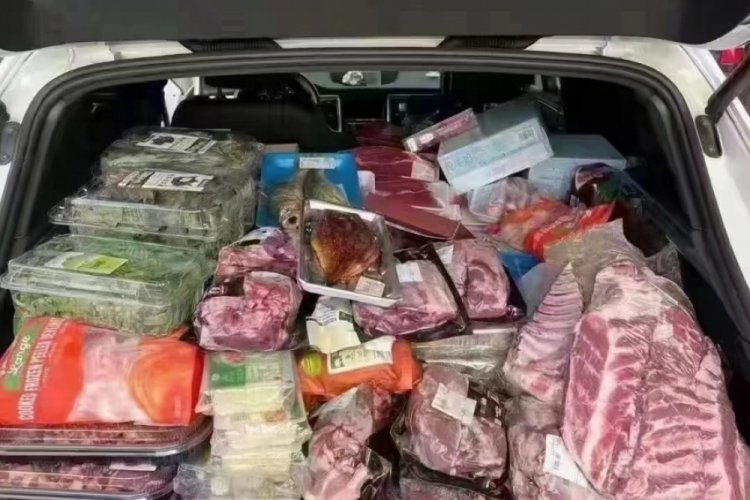 &Ccedil;in'de yeni vakalar artınca, halk markete y&ouml;nlendi