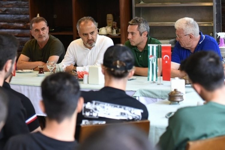 Bursa B&uuml;y&uuml;kşehir Belediye Başkanı Aktaş, Bursaspor y&ouml;neticileri ile bir araya geldi