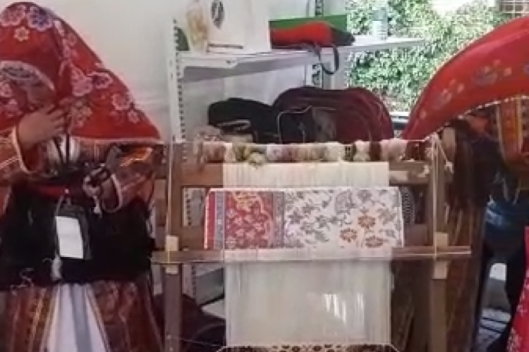 3. Bursa Uluslararası Kozadan Kumaşa İpek Festivali devam ediyor