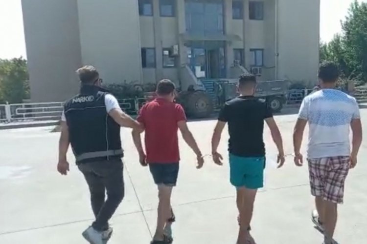 Muğla'da uyuşturucu taciri 2 kardeş polisten ka&ccedil;amadı