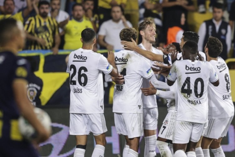 Beşiktaş Ankara'dan lider d&ouml;n&uuml;yor