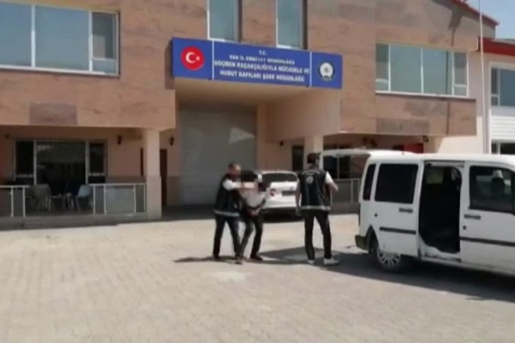 Van'da g&ouml;&ccedil;men ka&ccedil;ak&ccedil;ılığı ş&uuml;phelisi 5 kişi g&ouml;zaltına alındı