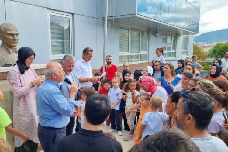 Bursa'da &ouml;ğrenciler sınıflarını kura ile se&ccedil;ti