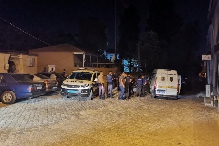Babasını 20 yerinden bı&ccedil;aklamıştı... Tutuklandı!