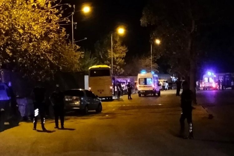 Alacak kavgası kanlı bitti: Akrabalarına kurşun yağdırdı