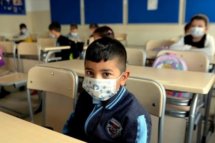 Okullarda bu yıl maske zorunluluğu olacak mı?