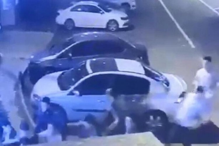 Futbol ma&ccedil;ındaki tartışma sonrası kavga!
