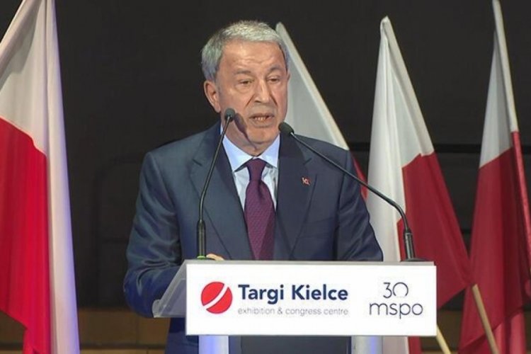 Bakan Hulusi Akar: En b&uuml;y&uuml;k tehdit ter&ouml;rd&uuml;r