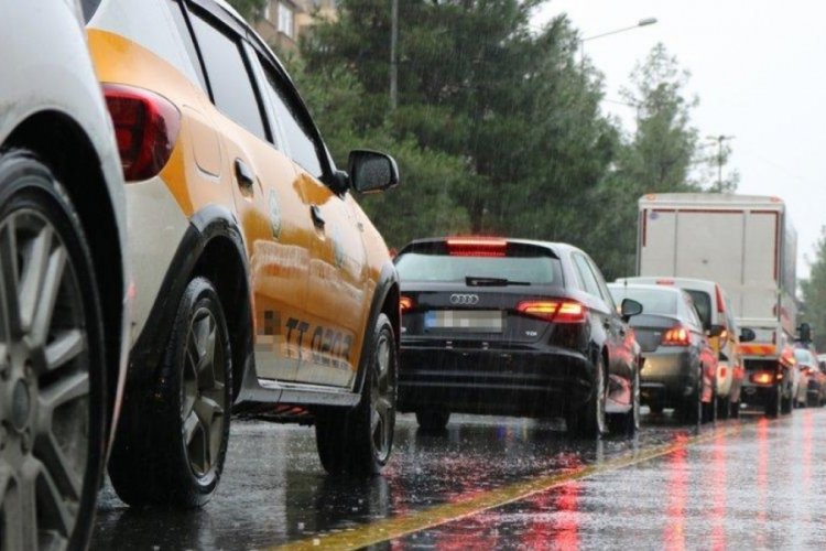 BUSAD Başkanı Serkan Kılık: Sigortasız, ka&ccedil;ak ara&ccedil;ların seyredeceği noktaya hızla ilerliyoruz