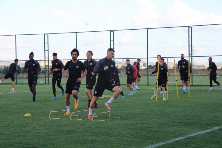 Bandırmaspor'un hedefi galibiyeti s&uuml;rd&uuml;rmek