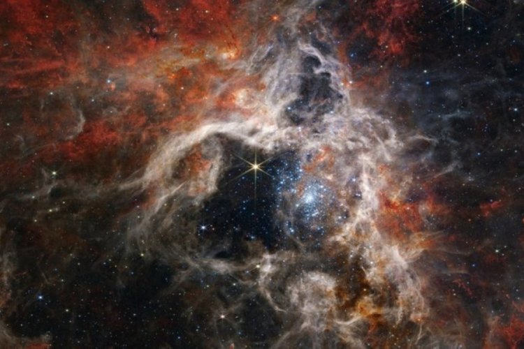 Tarantula Nebulası, NASA tarafından g&ouml;r&uuml;nt&uuml;lendi