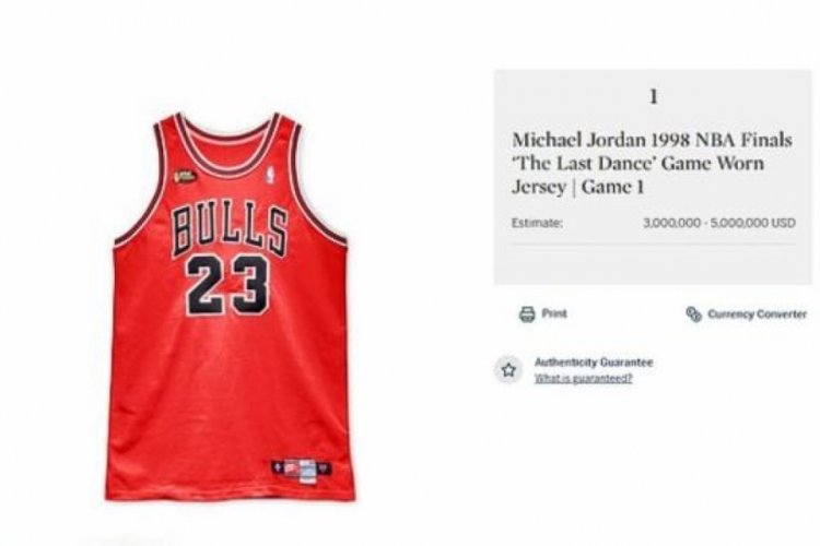 Basketbolcu Jordan'ın formasına 2,7 milyon dolar teklif