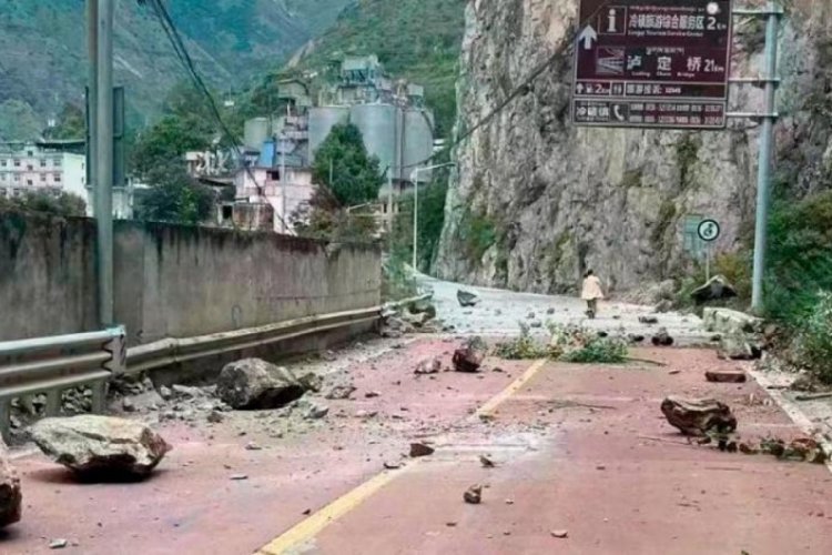 &Ccedil;in'deki depremde can kaybı 82'ye y&uuml;kseldi