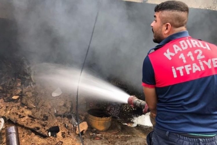 Osmaniye'de evde &ccedil;ıkan yangın s&ouml;nd&uuml;r&uuml;ld&uuml;