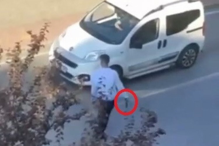 Bursa Nil&uuml;fer'de silahlı 'yol verme' tartışması