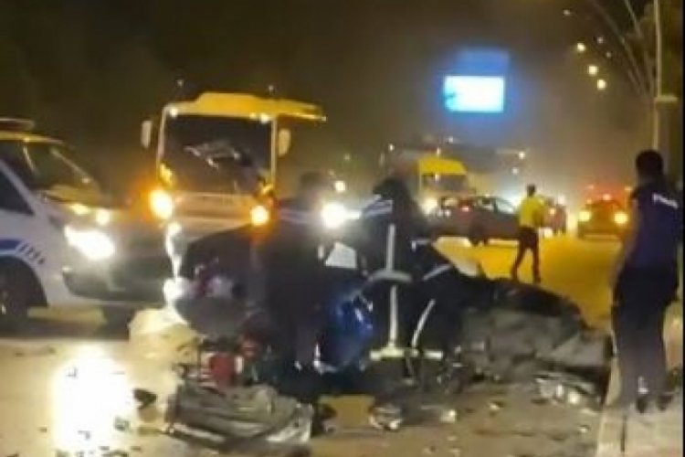 Antalya'da eve d&ouml;n&uuml;ş yolunda kaza: 2 kişi hayatını kaybetti