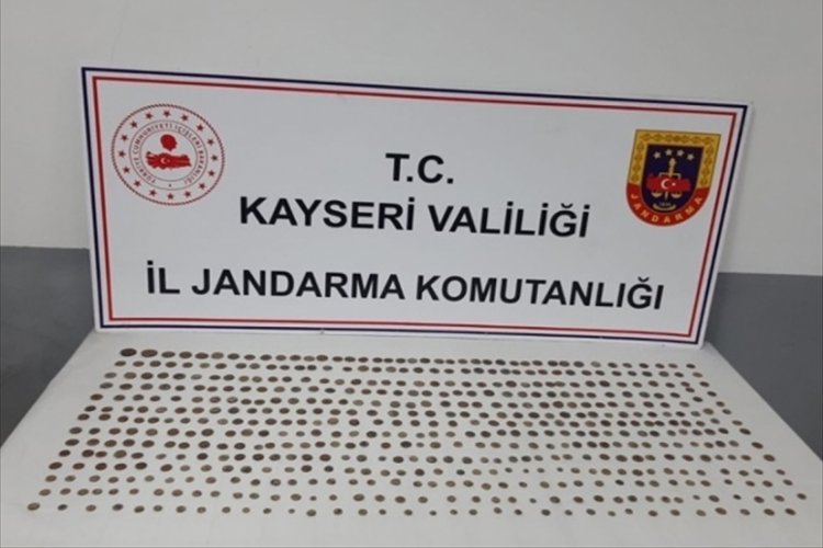 Kayseri'de tarihi nitelikte 550 sikke ele ge&ccedil;irildi