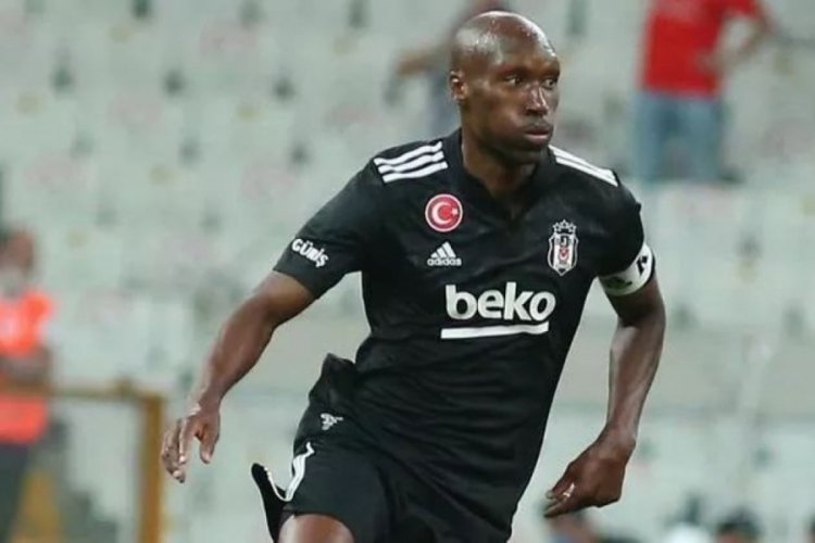 Beşiktaş'tan s&uuml;rpriz Atiba kararı!