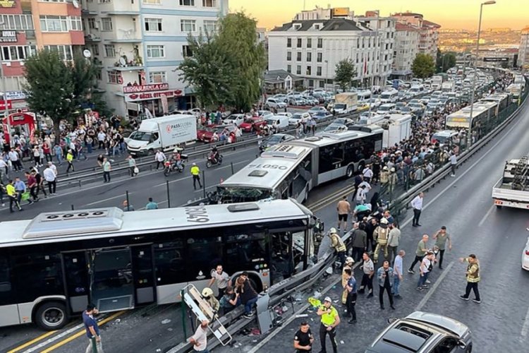 Metrob&uuml;s kazasında 'kalp krizi' ş&uuml;phesi