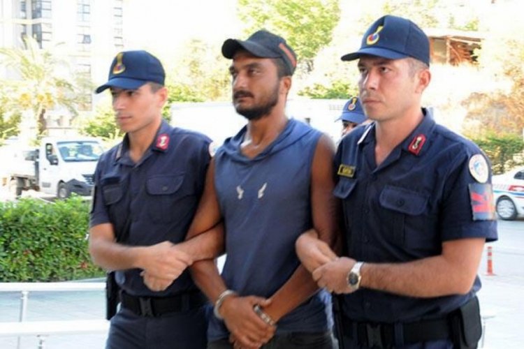 Ev arkadaşını &ccedil;eki&ccedil;le &ouml;ld&uuml;ren ş&uuml;pheli tutuklandı