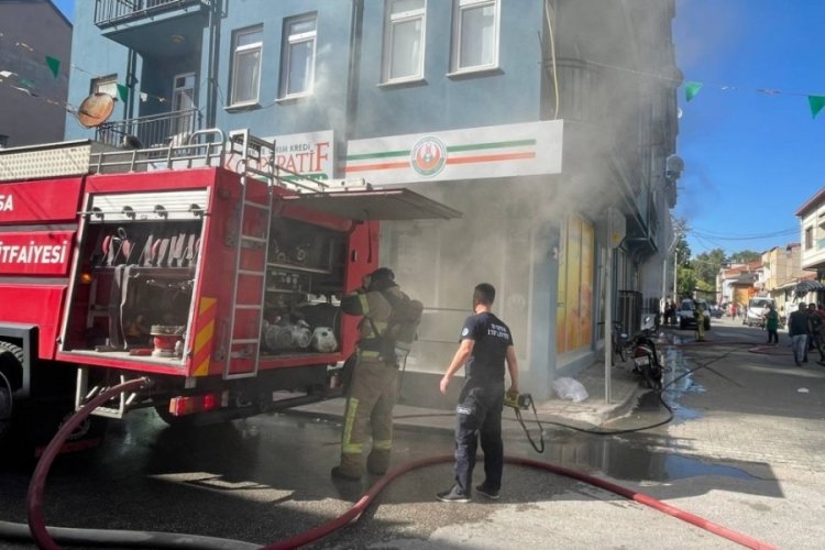 Bursa'nın İznik il&ccedil;esinde korkutan yangın