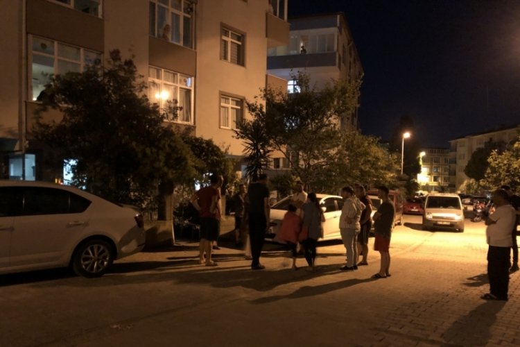 Sinop'ta d&ouml;rd&uuml;nc&uuml; kattan d&uuml;şen &ccedil;ocuk yaralandı