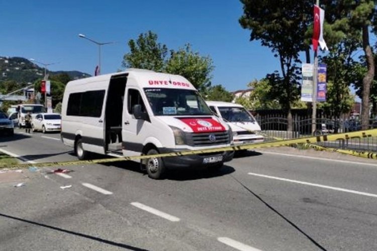 Ordu'da kapısı a&ccedil;ık minib&uuml;sten d&uuml;şen kadın beyin kanaması ge&ccedil;irdi