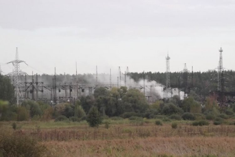 Rusya, Ukrayna'da elektrik santralini vurdu