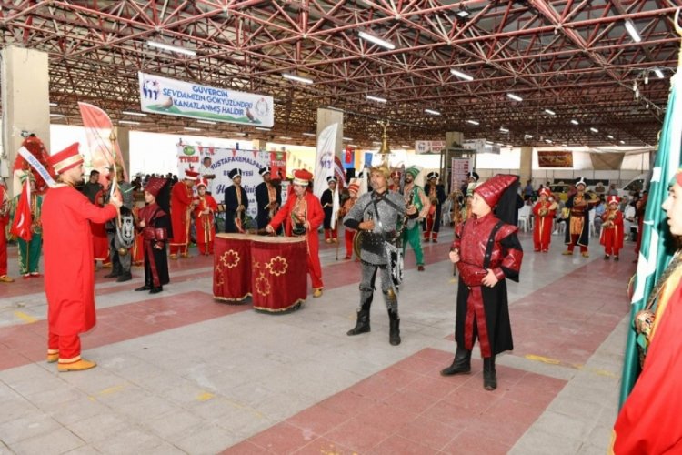 5. G&uuml;zel G&uuml;vercin Festivali Mustafakemalpaşa'da yapıldı