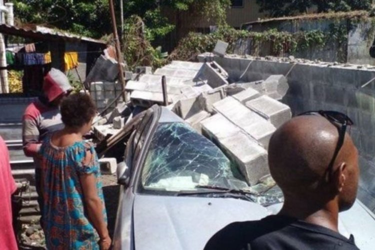 Papua Yeni Gine'deki depremde 5 kişi hayatını kaybetti