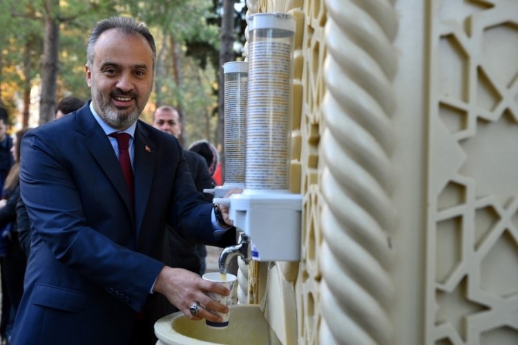 Alinur Aktaş: Eğitimin &ouml;n&uuml;ndeki engelleri bir bir kaldırıyoruz