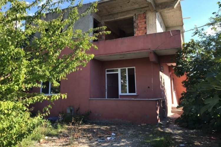 Metruk binada tecav&uuml;z iddiası