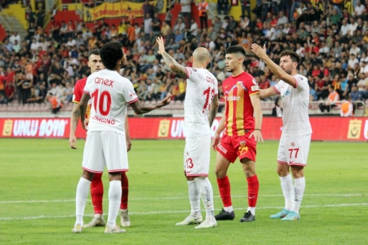 Kayserispor &uuml;&ccedil;&uuml;nc&uuml; galibiyetini aldı