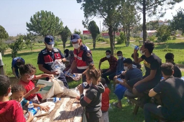 İzmir'de 794 d&uuml;zensiz g&ouml;&ccedil;men yakalandı