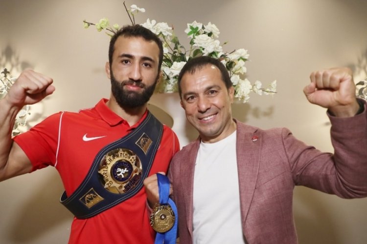 Milli g&uuml;reş&ccedil;i Burhan Akbudak'ın hedefi olimpiyat madalyası